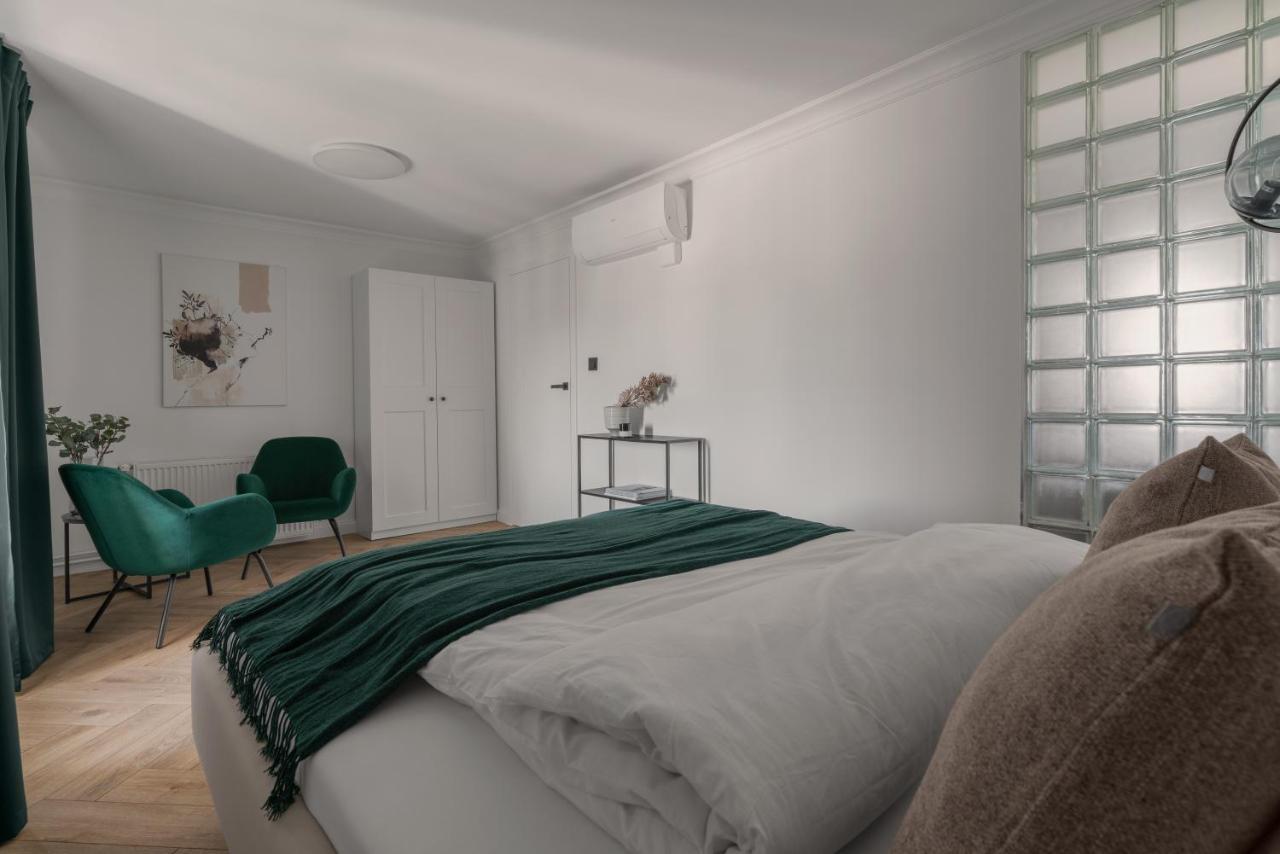 Apartio Rooms 卡托维兹 外观 照片