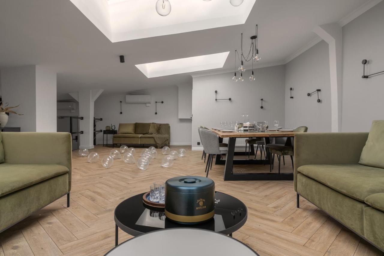 Apartio Rooms 卡托维兹 外观 照片